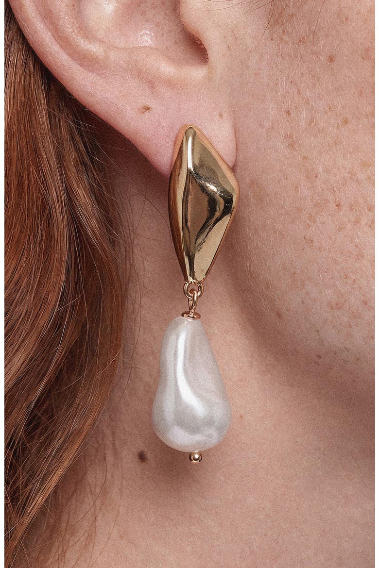 Geo Imitation Pearl Drop Earrings, Alternate, color, GOLD