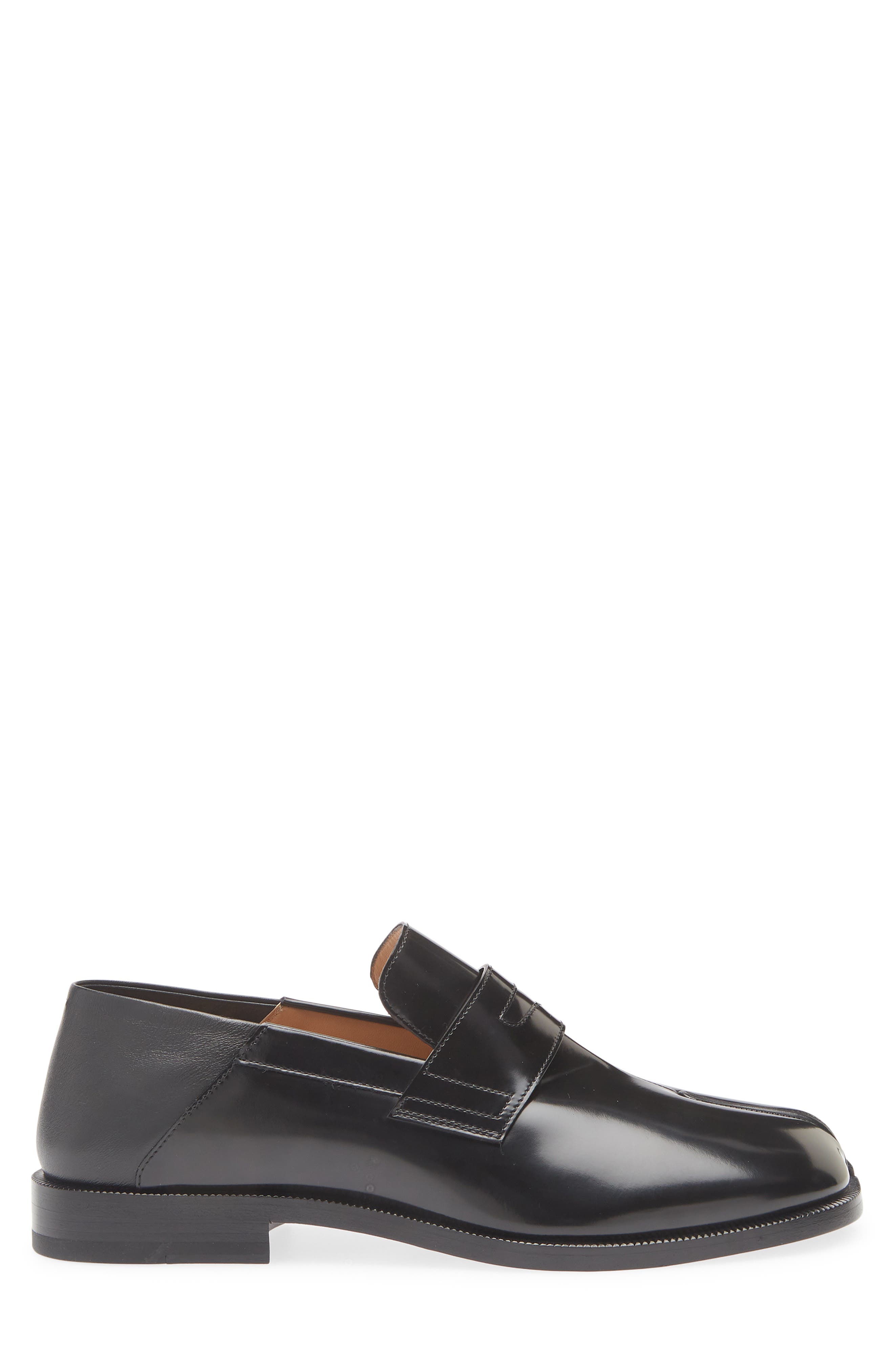 Maison Margiela Tabi Babouche Loafer, Alternate, color, Black