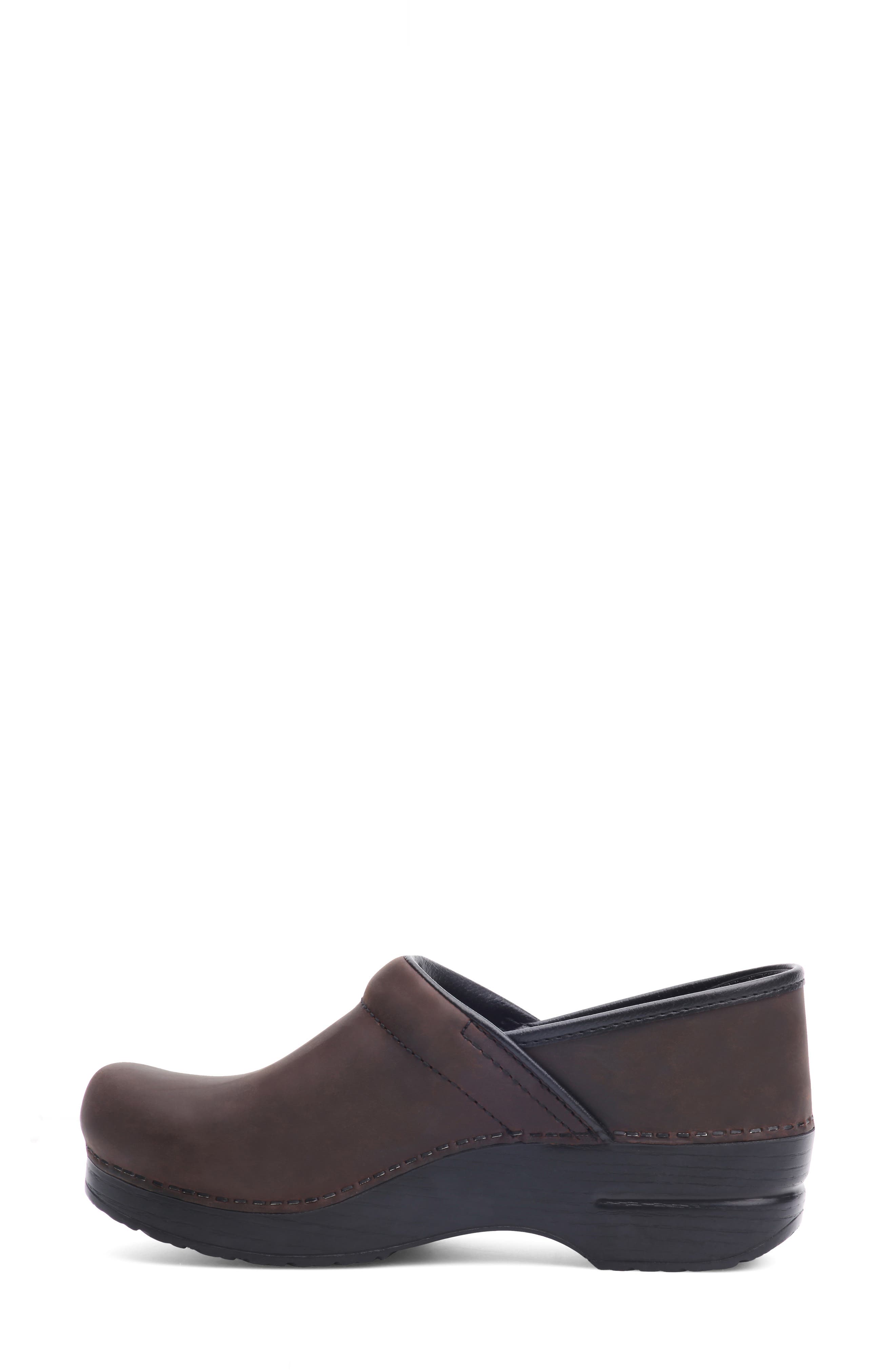 'Professional' Oiled Leather Clog - image 5