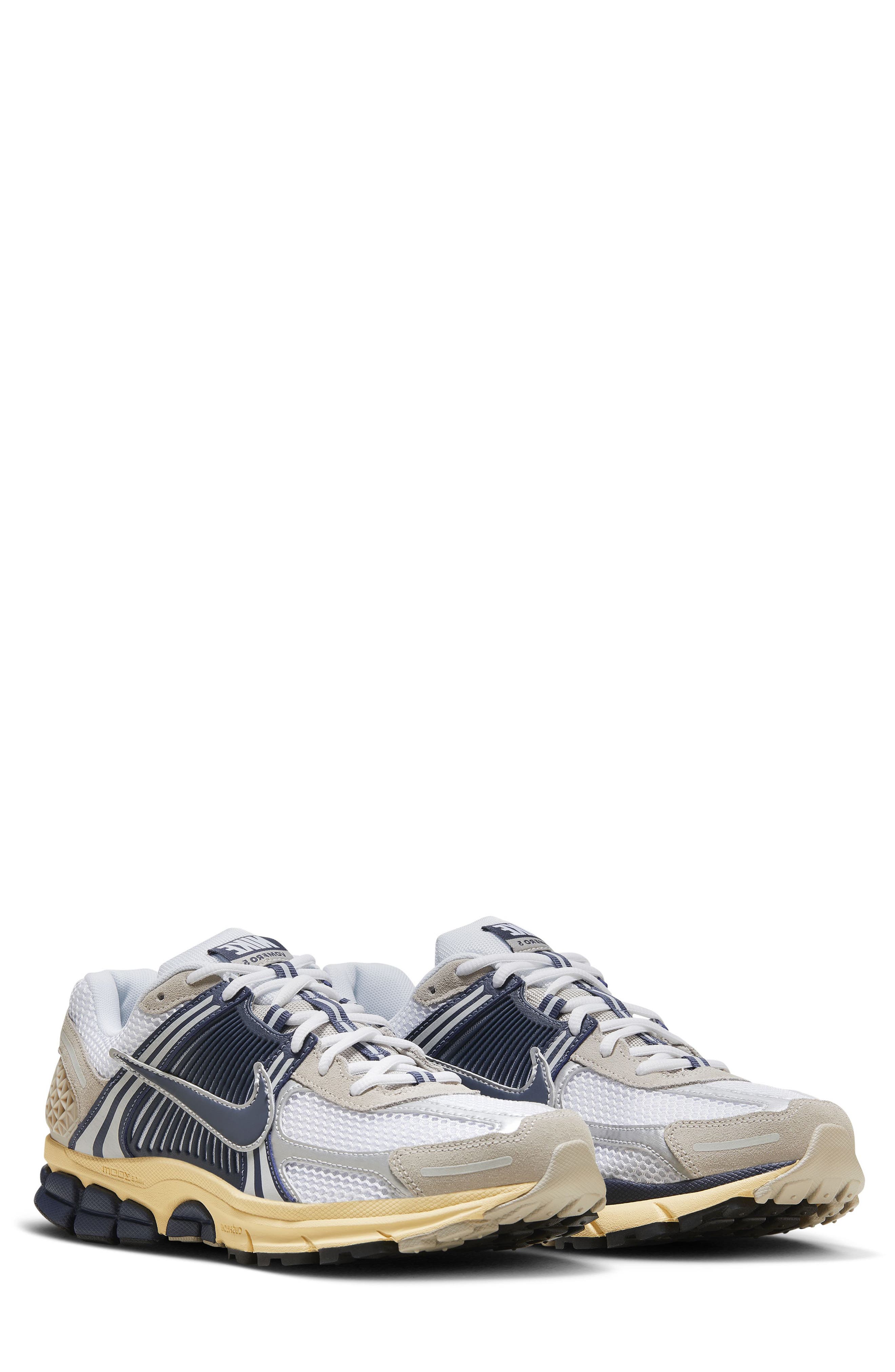 Nike Zoom Vomero 5 Sneaker, Main, color, 