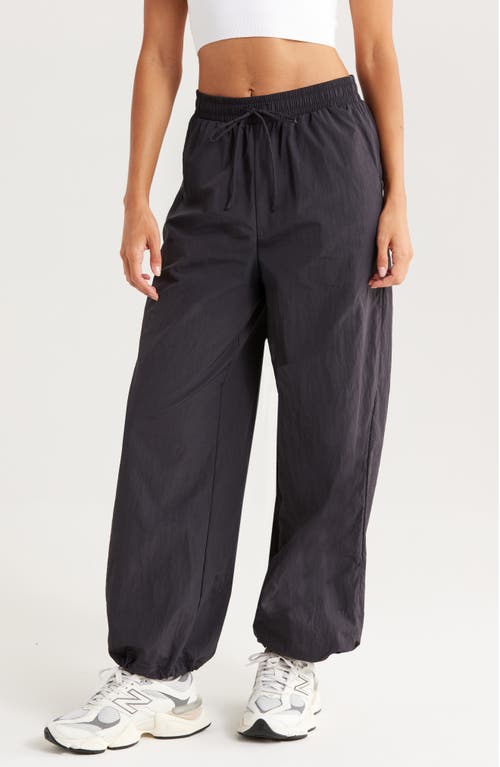 Zella Travel Lite Joggers In Black
