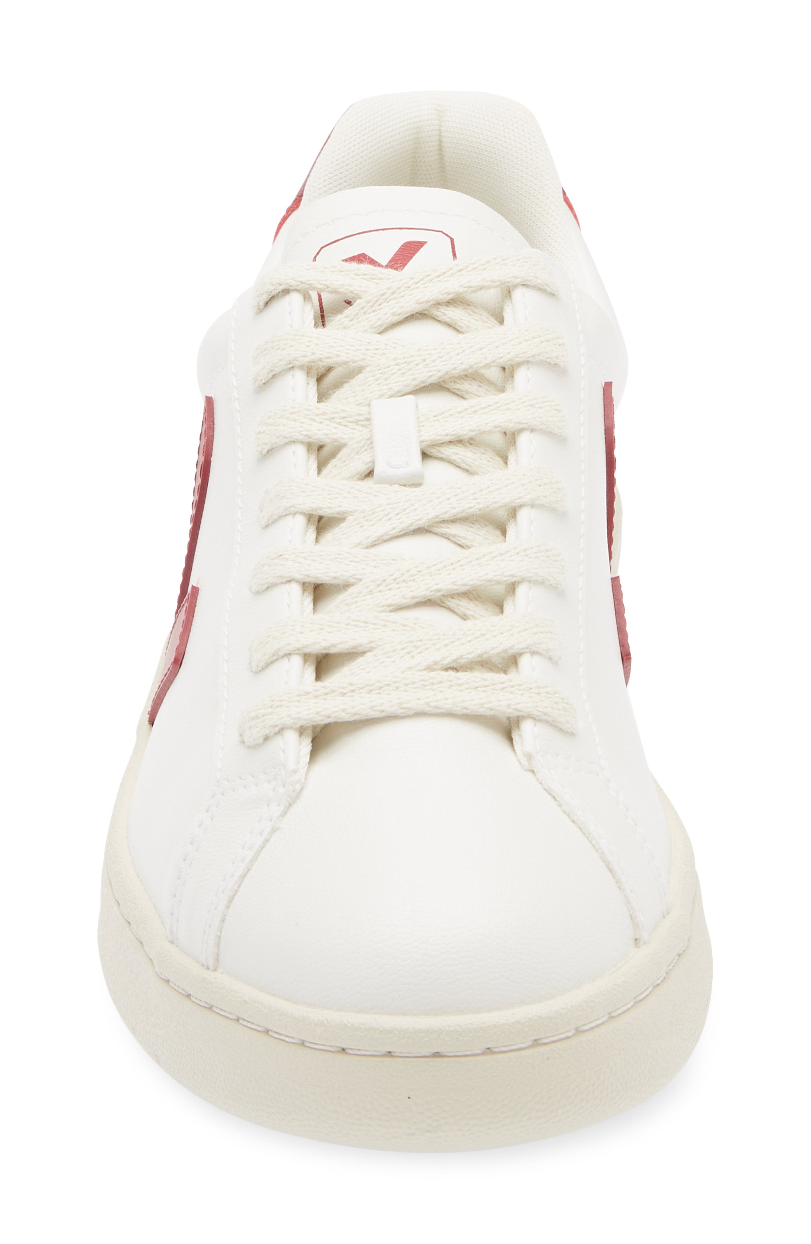 Veja Urca CWL Sneaker, Alternate, color, 