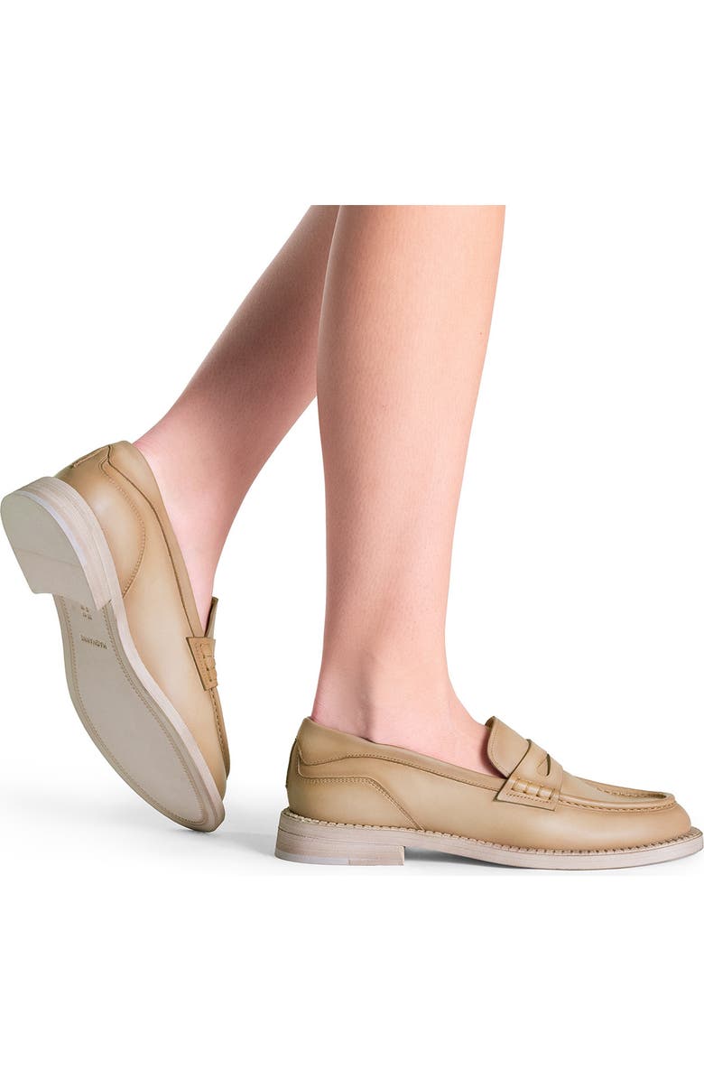 Magnanni Oaklynn Leather Loafer, Alternate, color, Taupe