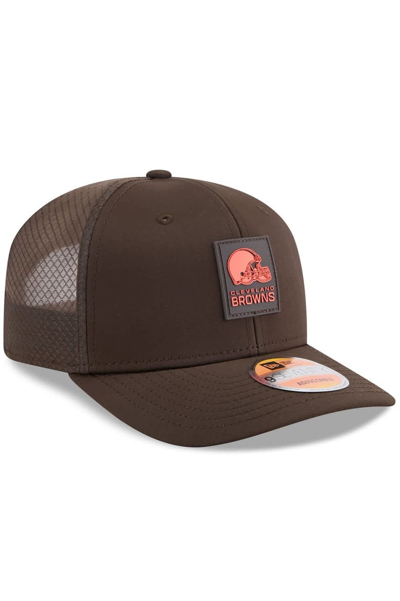 Men's New Era Brown Cleveland Browns 2025 Sideline  9SEVENTY Trucker Adjustable Hat, Alternate, color, Brown