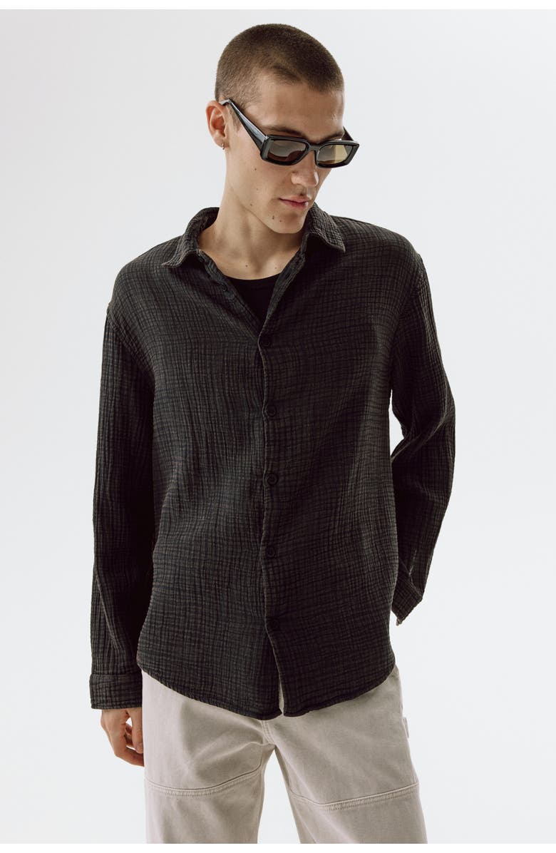 H&M Regular Fit Cotton Muslin Shirt, Main, color, Black