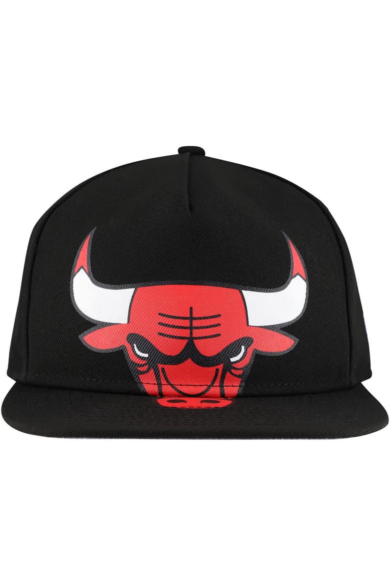 Men's New Era Black Chicago Bulls Oversized Puff Print Logo Golfer Snapback Hat, Alternate, color, Black