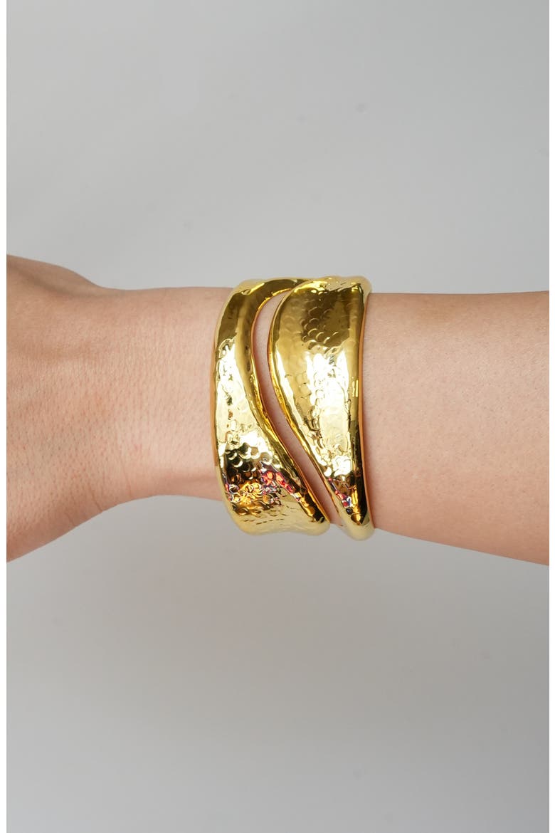 Hammered Cut Out Cuff Bracelet, Alternate, color, GOLD