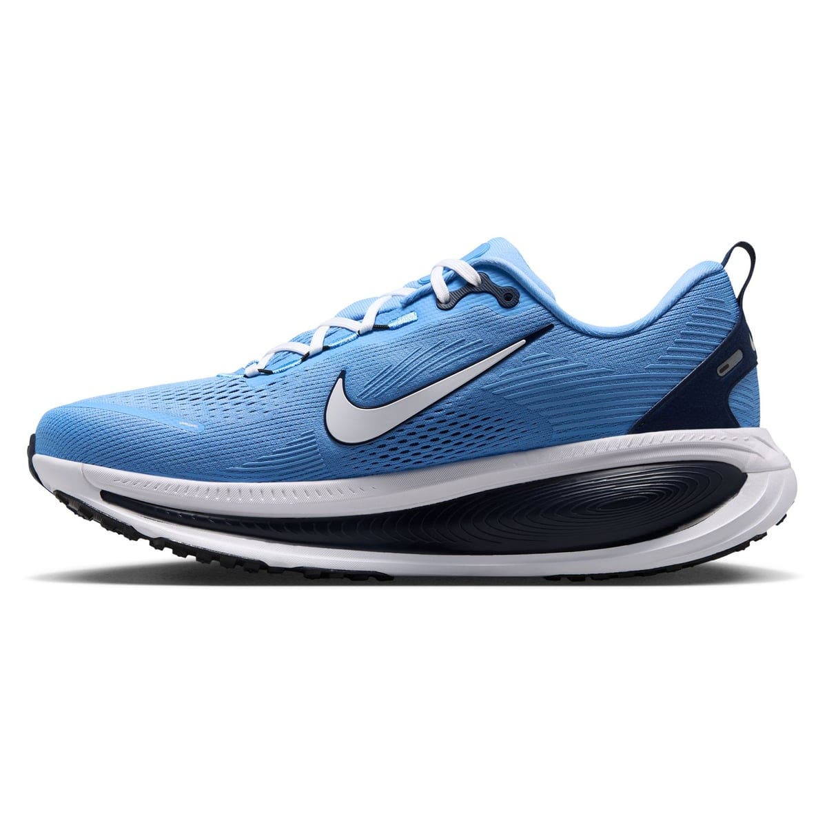 Men's Nike North Carolina Tar Heels Vomero 18 Running Shoes, Alternate, color, Blue