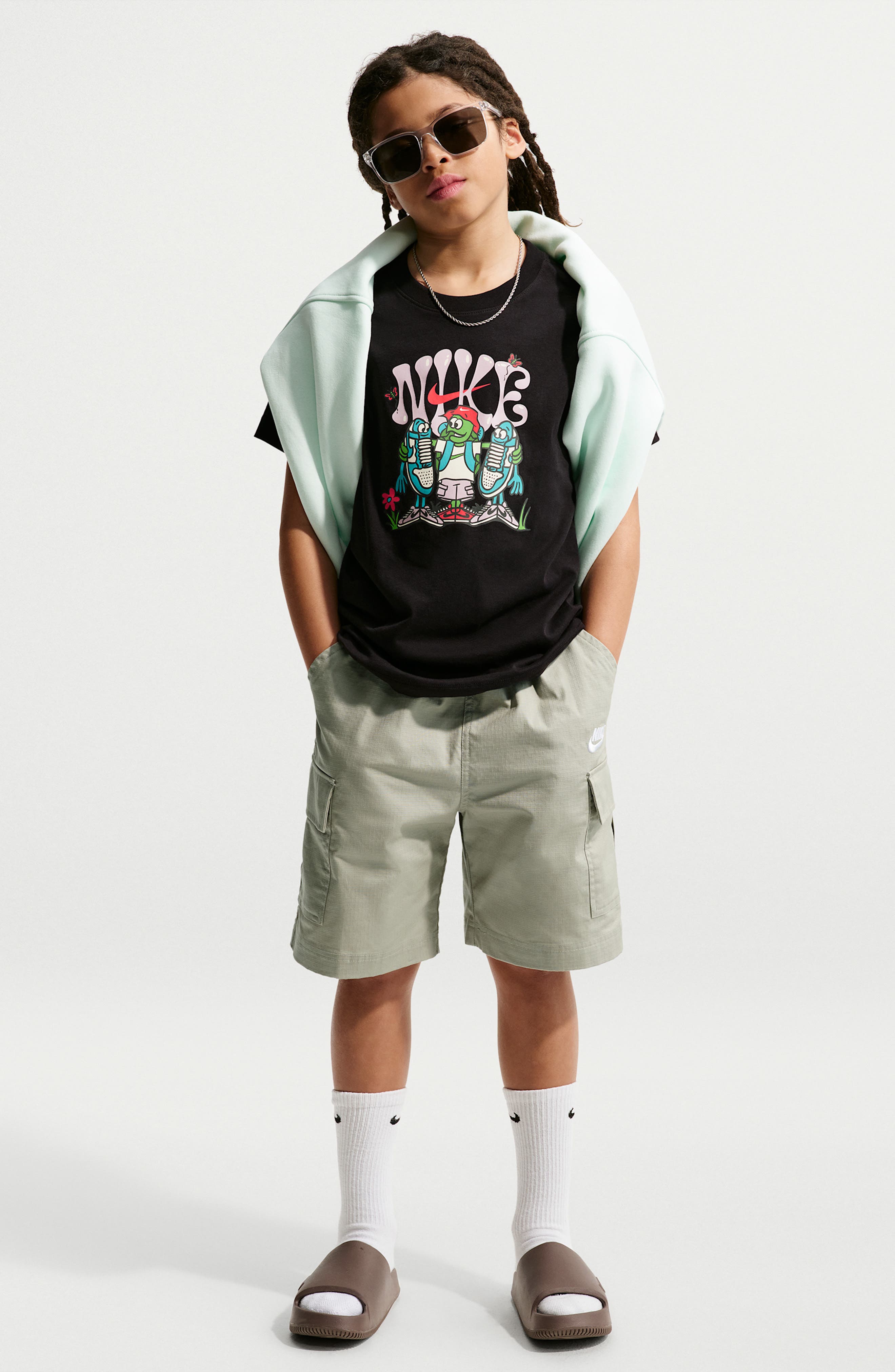SPRUCE FOG/ WHITE