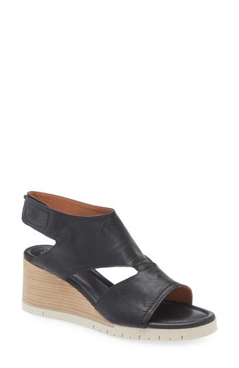 Miz Mooz Meredyth Wedge Sandal In Black