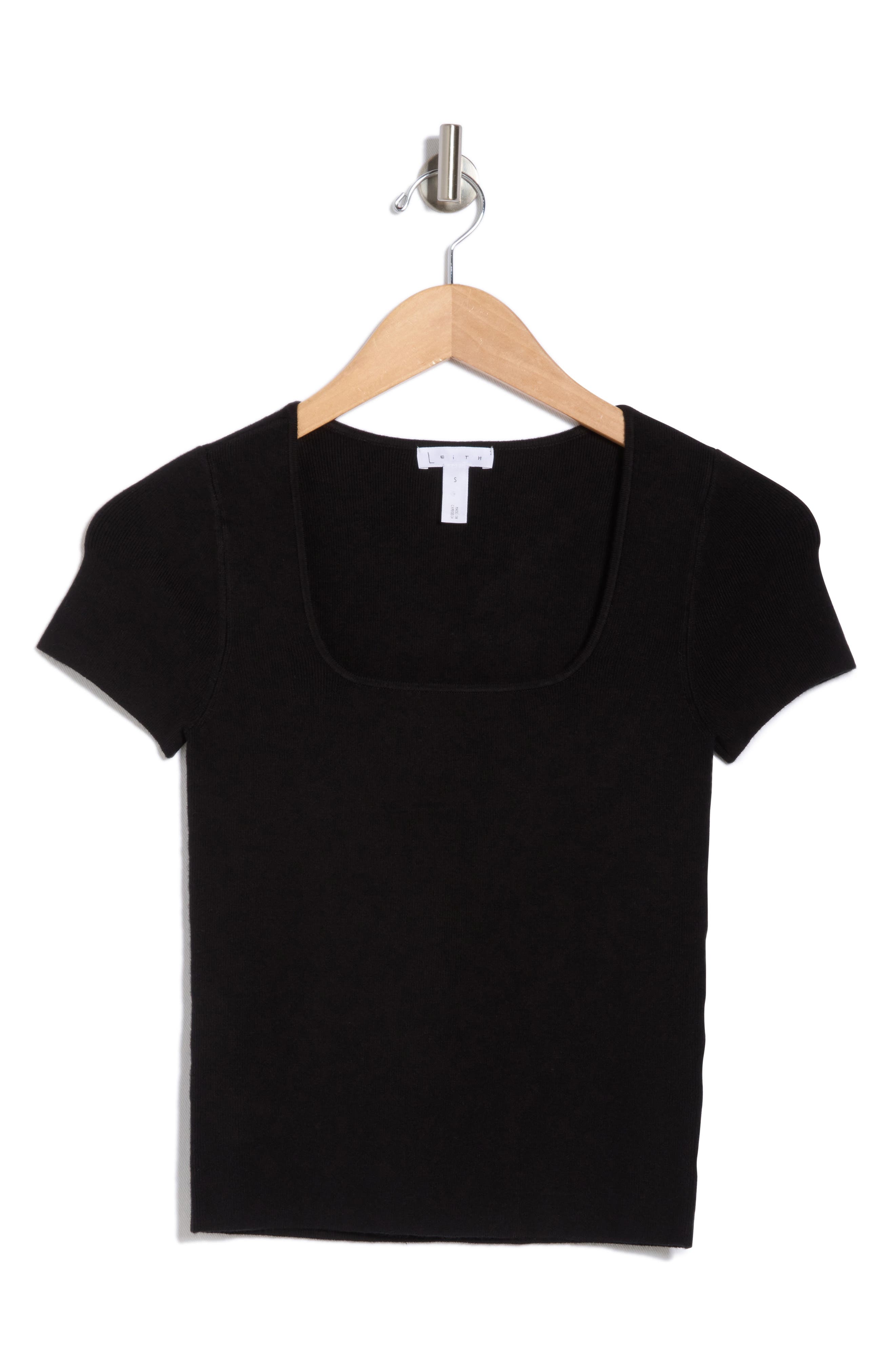 Leith Short in Convert