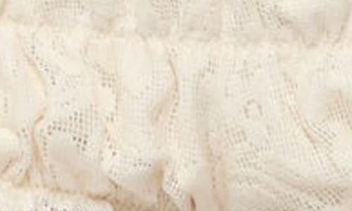 Edikted Este Textured Lace Scrunch Shorts