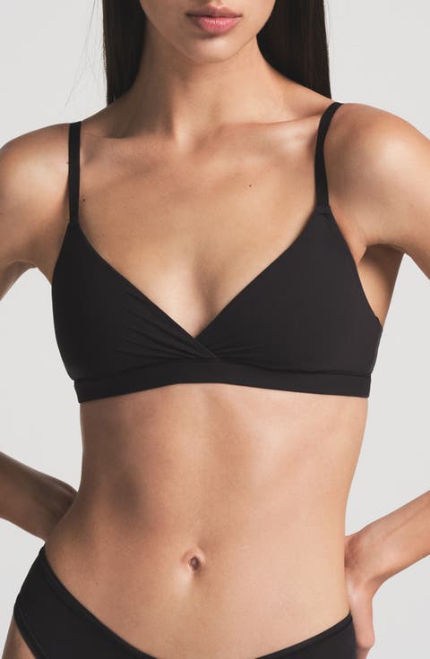 Fits Everybody Crossover Bralette (Regular & Plus)