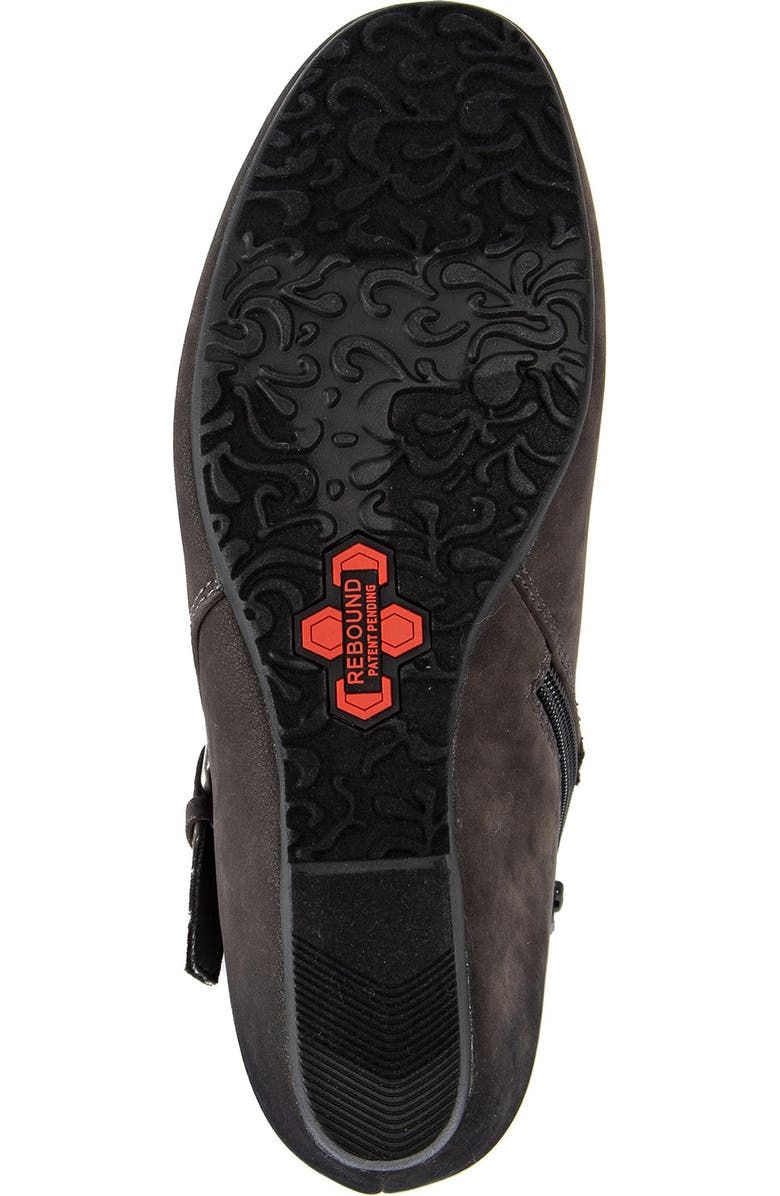 BARETRAPS Peri Faux Shearling Lined Concealed Wedge Bootie, Alternate, color,