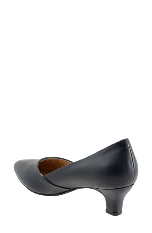 Trotters Kylie Kitten Heel Pump In Navy