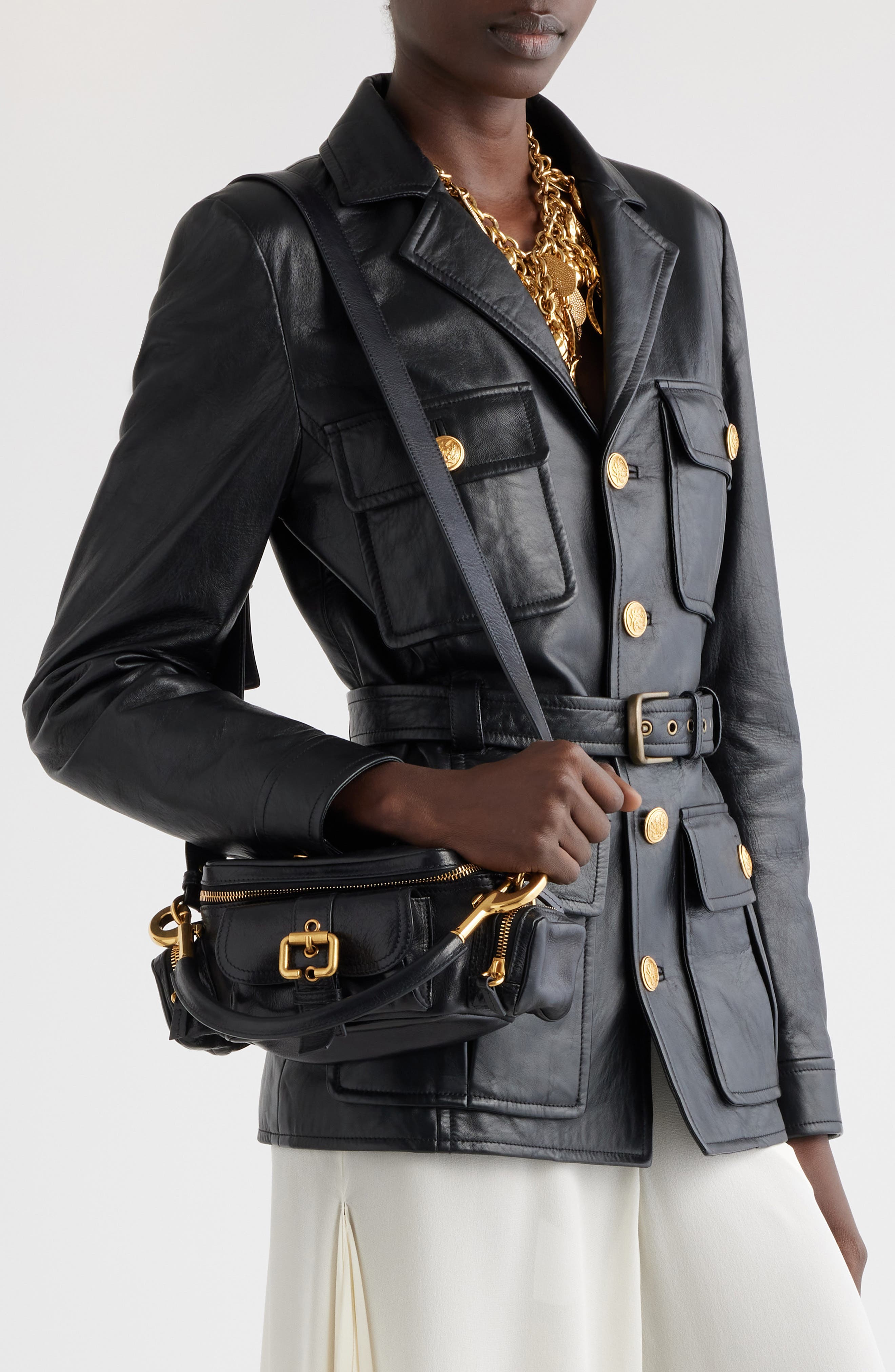 Chloé Small Camera Leather Top Handle Bag, Alternate, color, Black