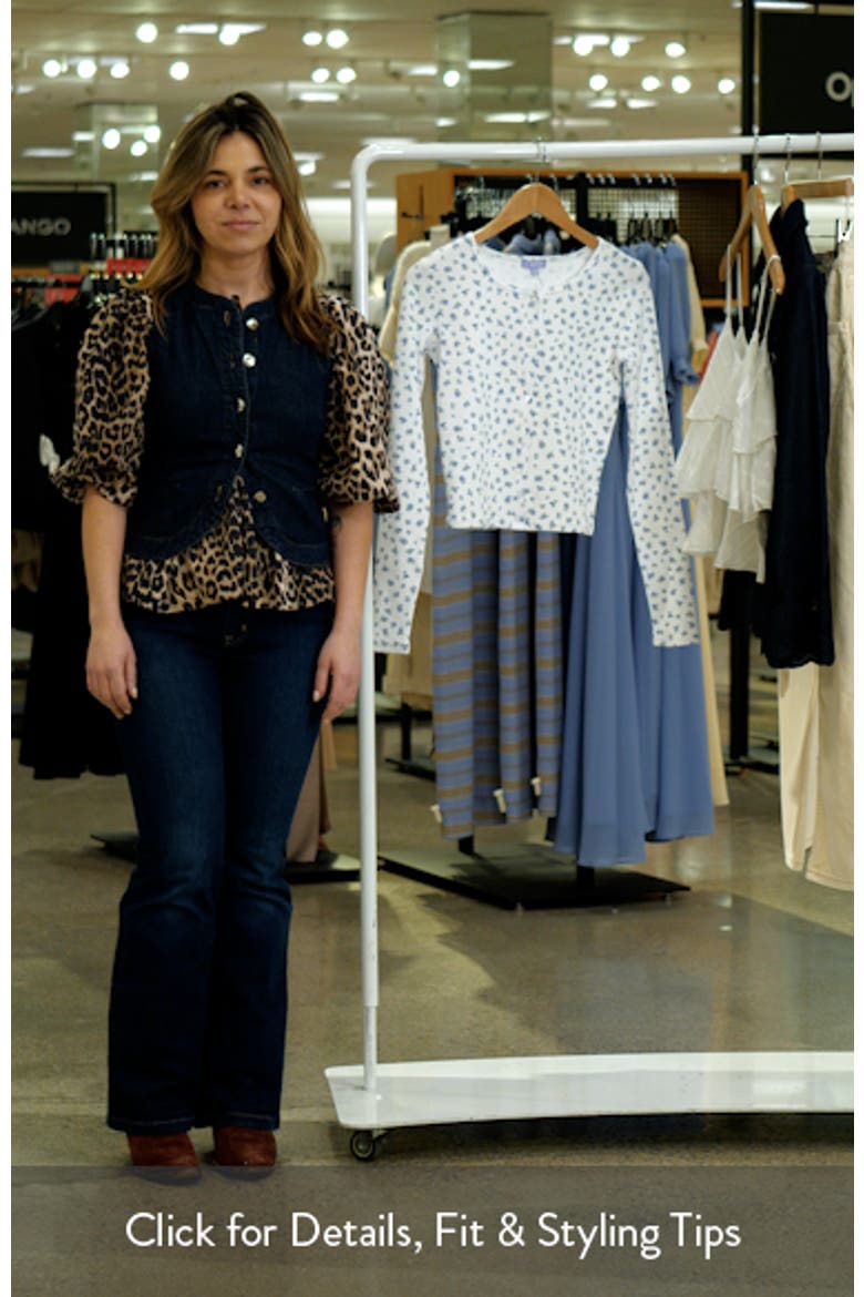 Ditsy Floral Button-Up Long Sleeve Crop Top video