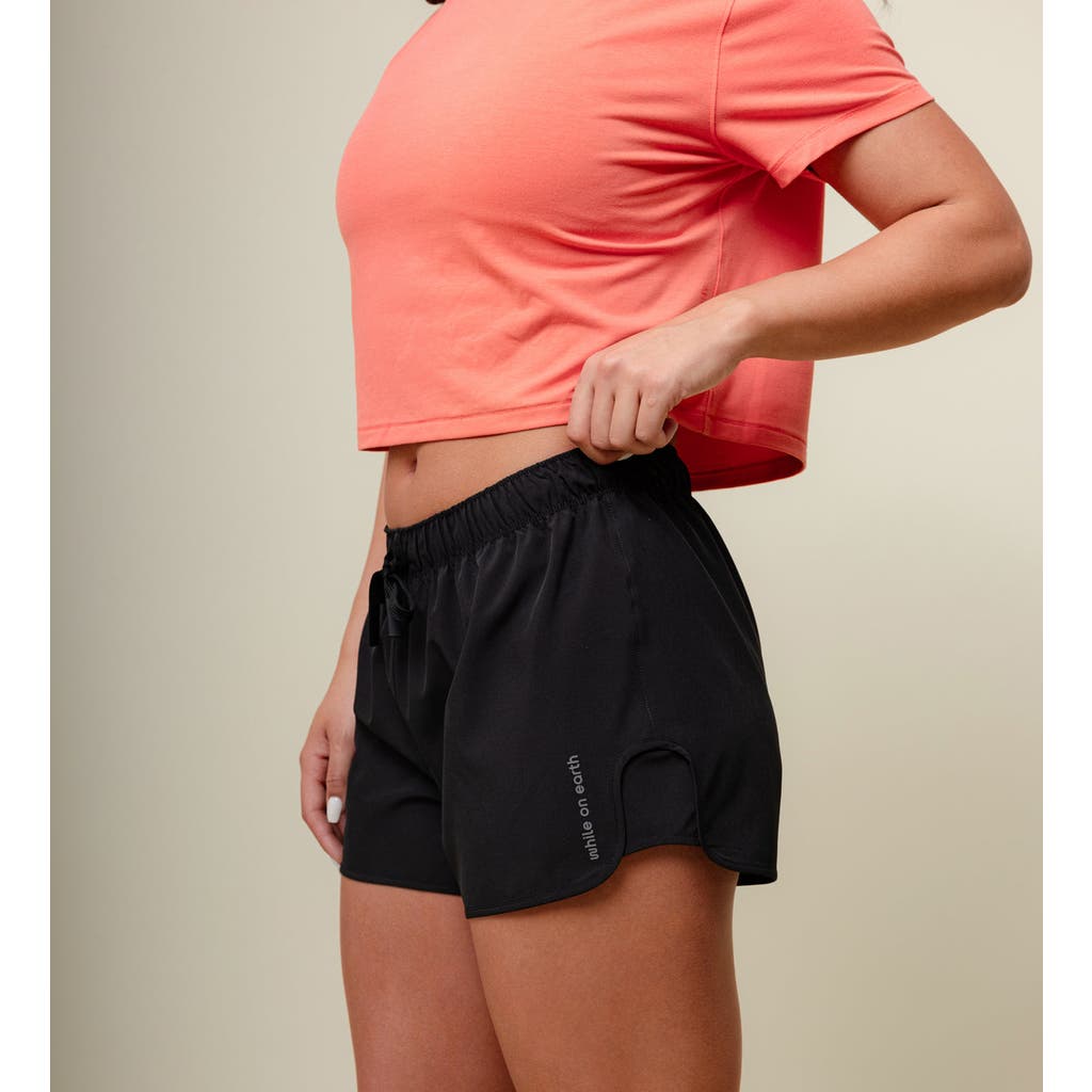 While On Earth™ Origin Short 2.5" In Black