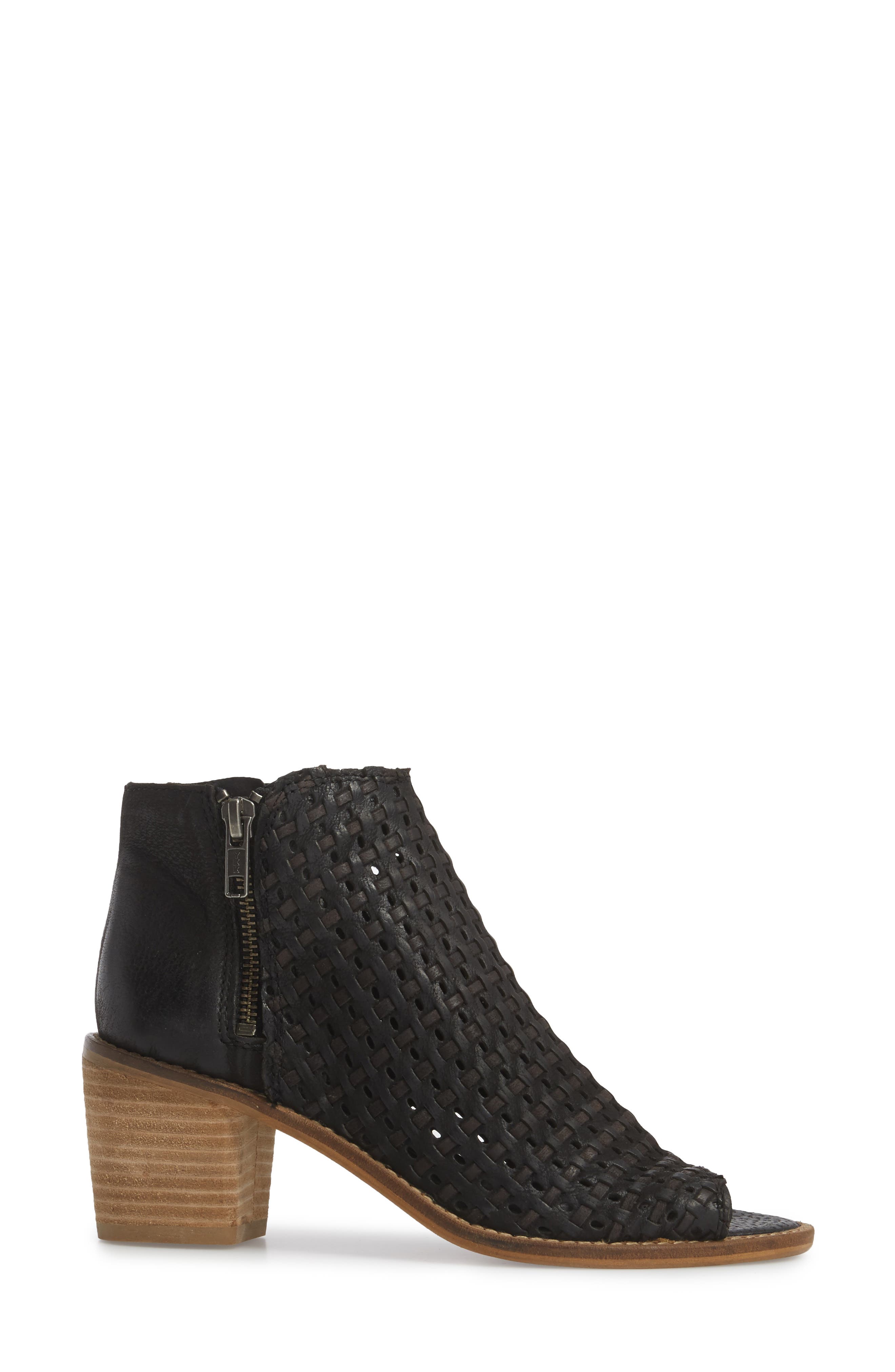 Sbicca Waterfront Peep Toe Bootie, Alternate, color, 