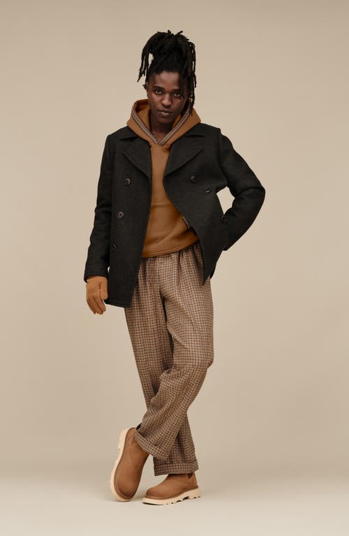 Ugg(r) Chelsea Lug Boot In Brown