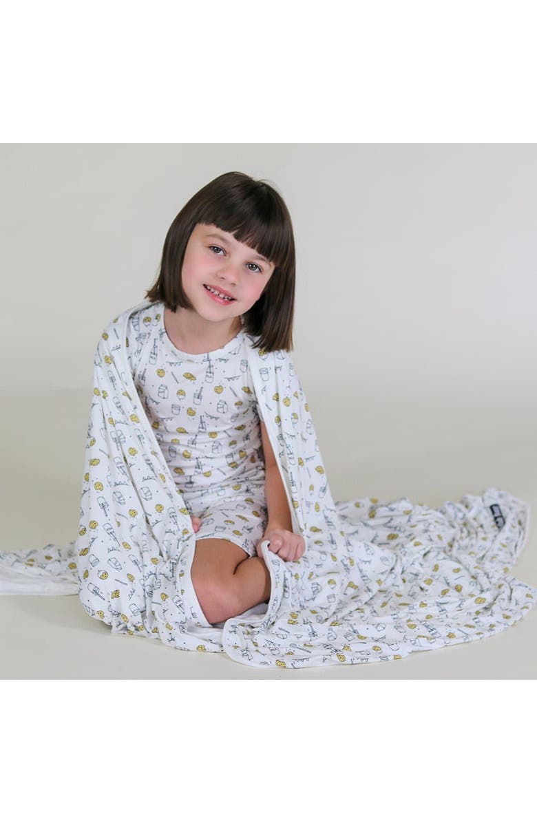 Bellabu Bear Milk & Cookies Kids 2-Piece Short Sleeve & Shorts Pajama Set, Alternate, color, Milk & Cookies