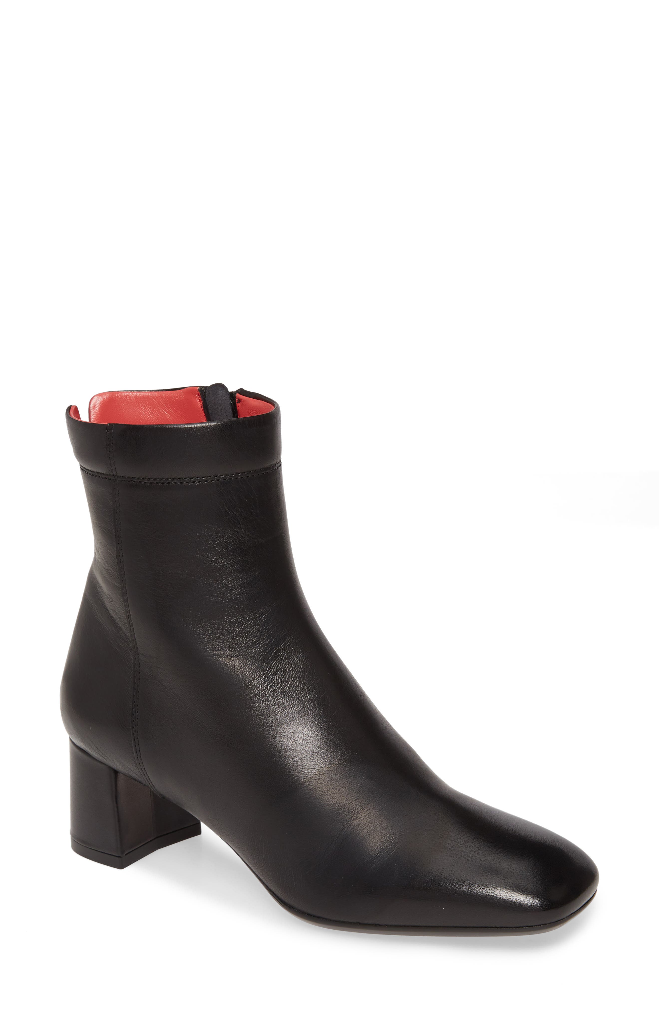 Pas de Rouge Chantal Leather Bootie, Main, color, 