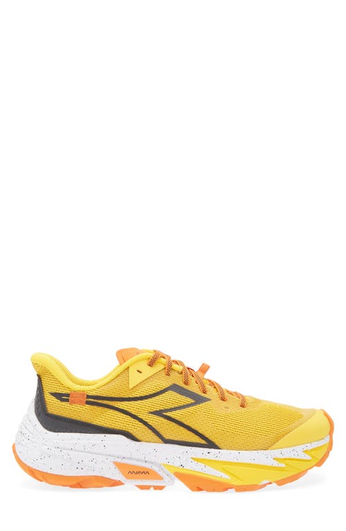 Diadora Sestriere Xt 2 Trail Running Shoe In Yellow Chrome/exuberance/black