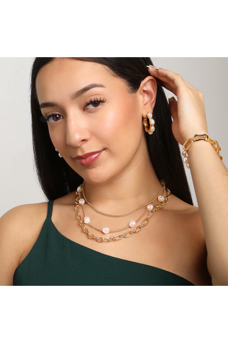 Pearl Hoop Earrings, Alternate, color, Gold