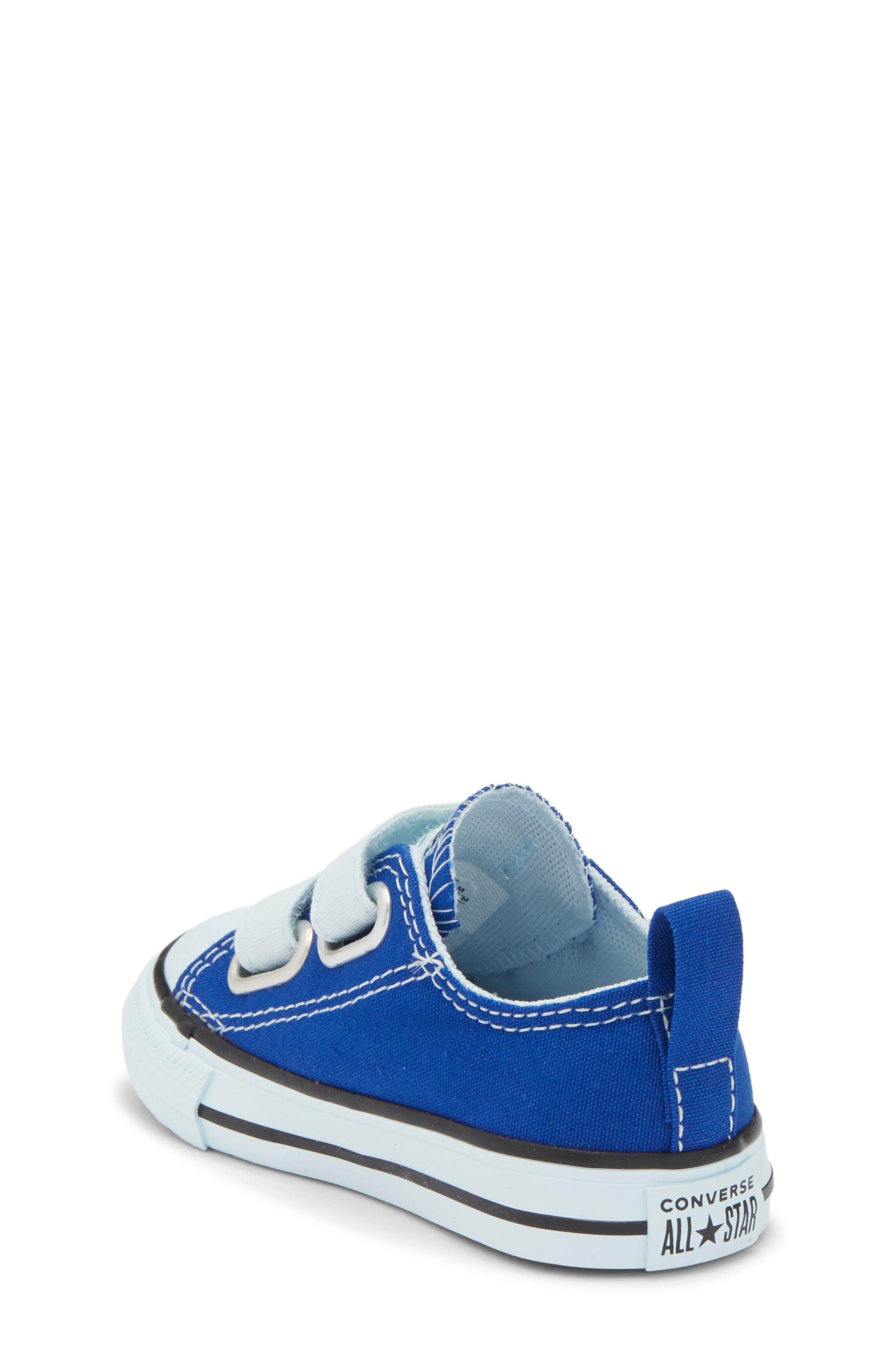 Kids' Chuck Taylor® All Star® 2V Sneaker, Alternate, color, BLUE/ COLD TOUCH/ BLACK