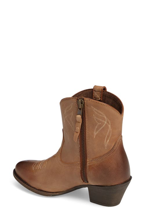 Ariat Darlin Short Western Boot In Burnt Sugar Leather