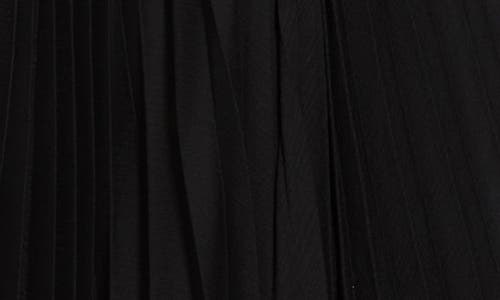 Alice And Olivia Alice + Olivia Aundrea Pleated Off The Shoulder Top In Black