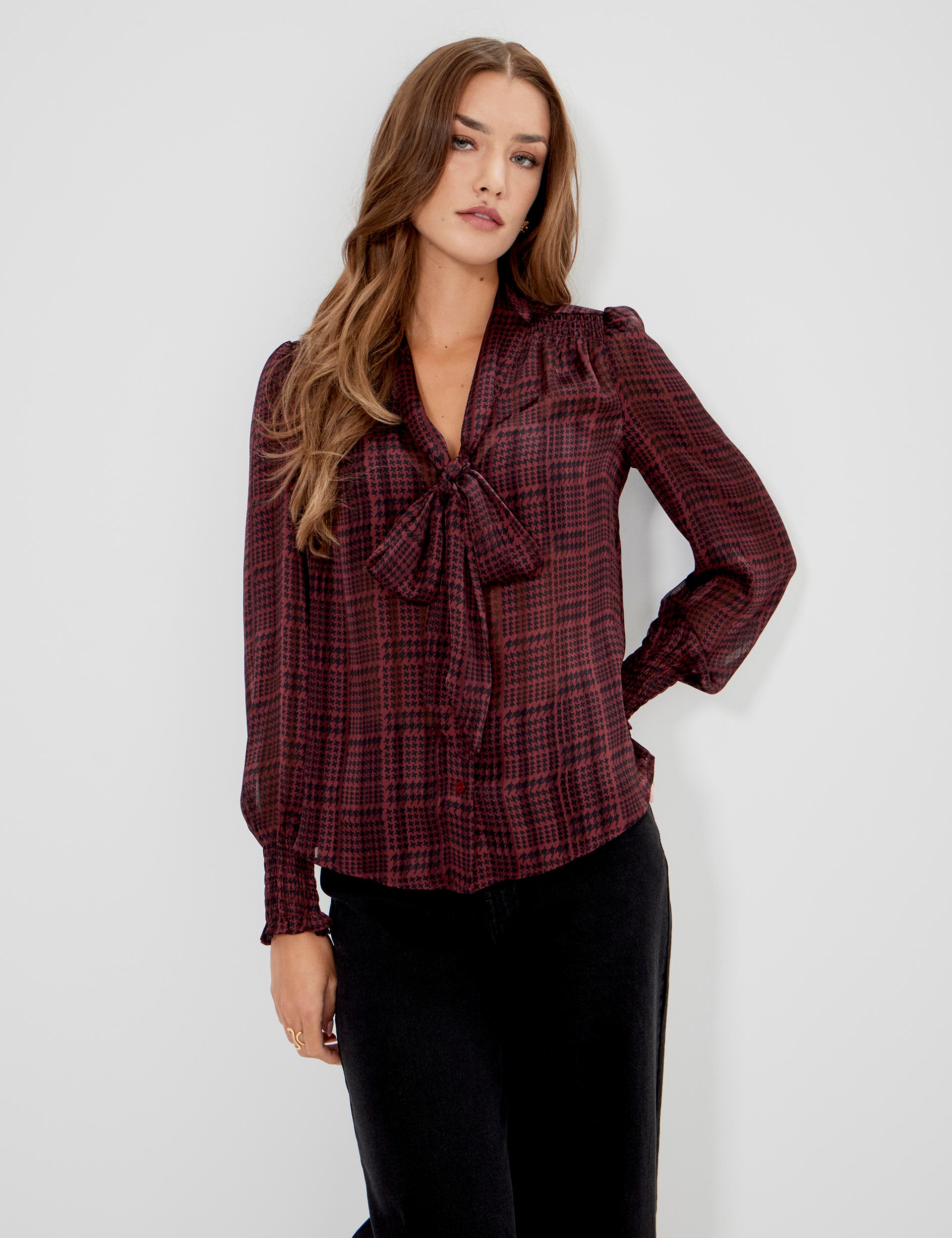Burgundy Houndstooth