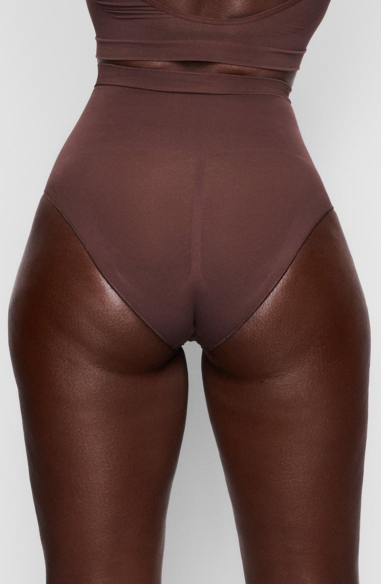 SKIMS Seamless Sculpt Mid Waist Briefs, Alternate, color, Cocoa