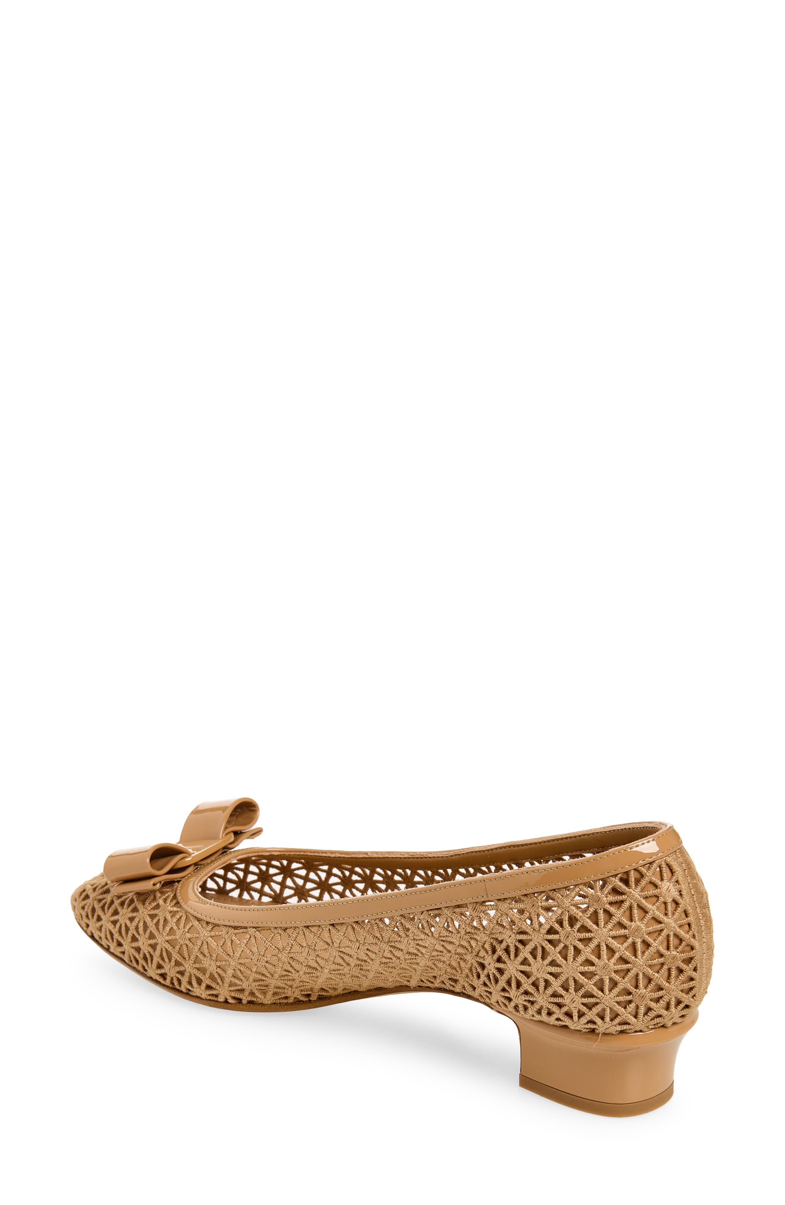 Macramé Vara Bow Pump, Alternate, color, BISCOTTO SOFT CAMEL