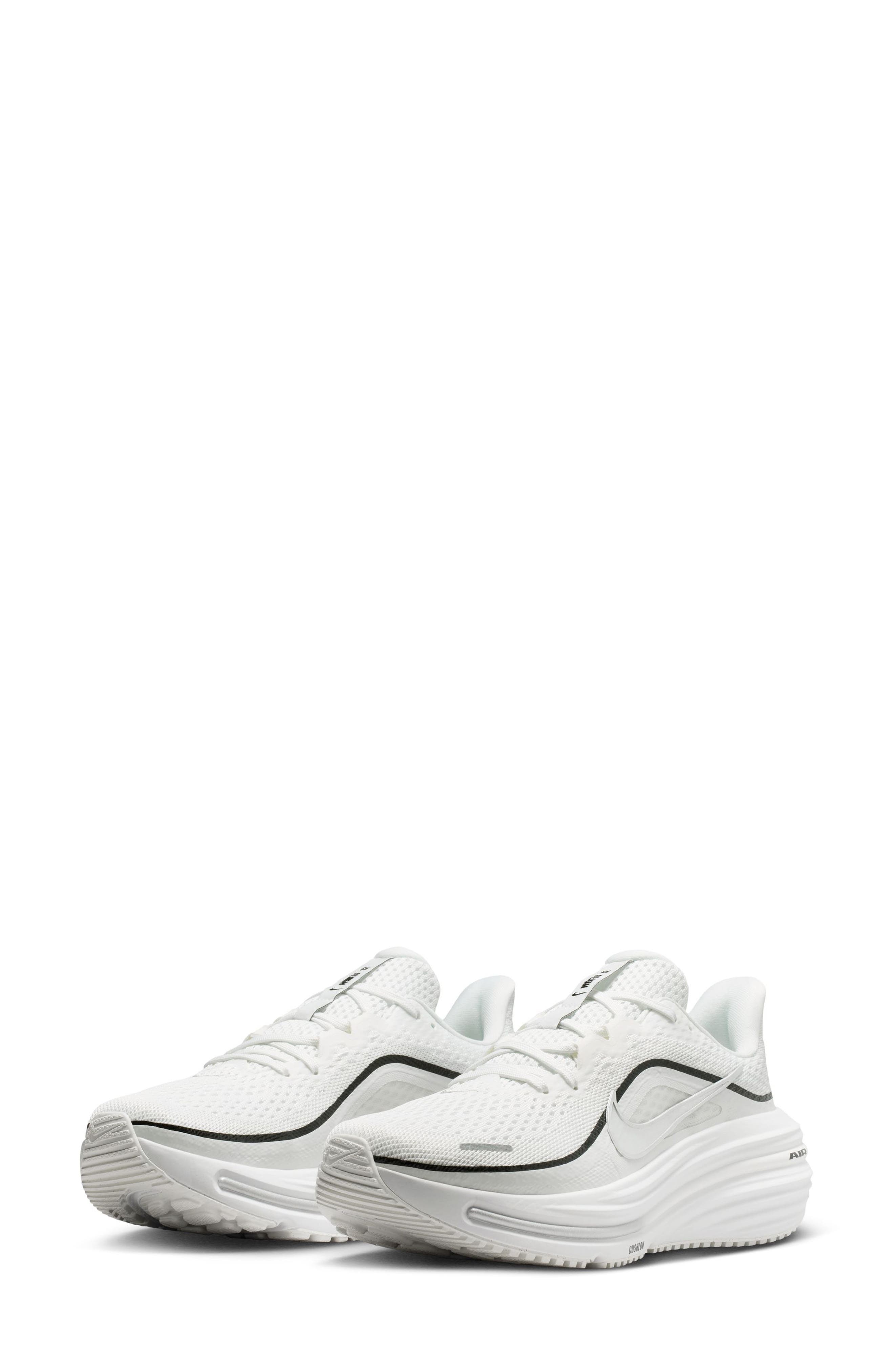 Air Winflo 12 Running Shoe