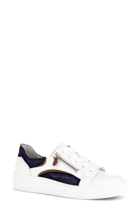 63.330 Platform Sneaker (Women)