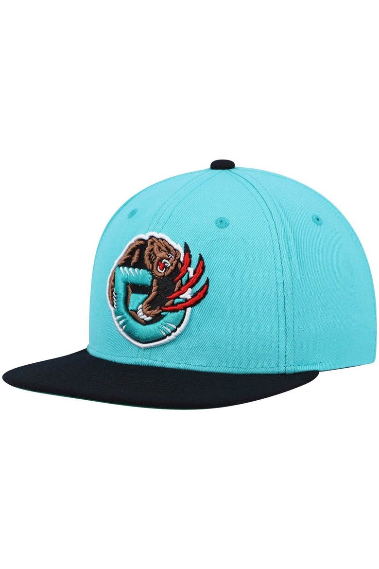 Men's Mitchell & Ness Turquoise/Black Vancouver Grizzlies Hardwood Classics Team Two-Tone 2.0 Snapback Hat, Main, color, Turquoise