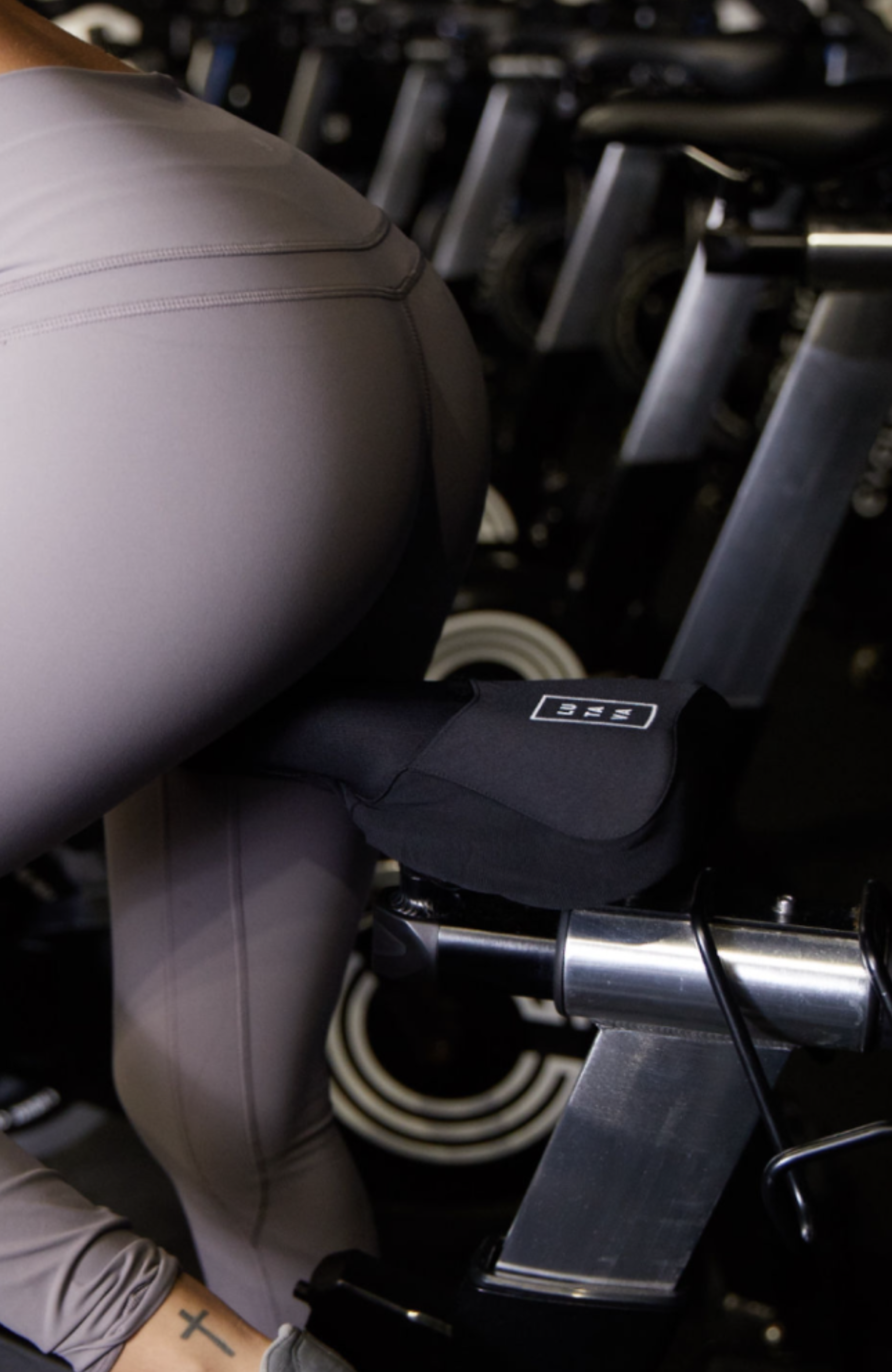 Lutava Antimicrobial Saddle Slip Cover, Alternate, color, Black