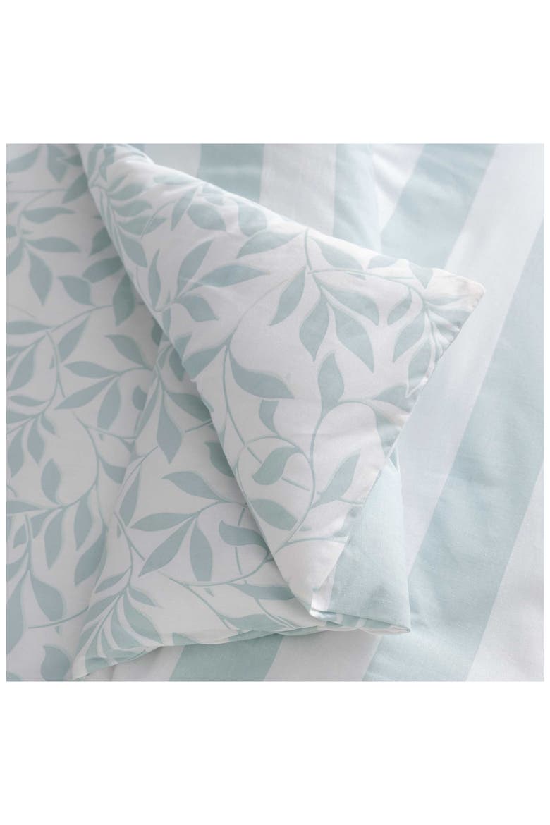 Copper Vines Cotton Comforter, Alternate, color, WHITE/ WINTER BLUE