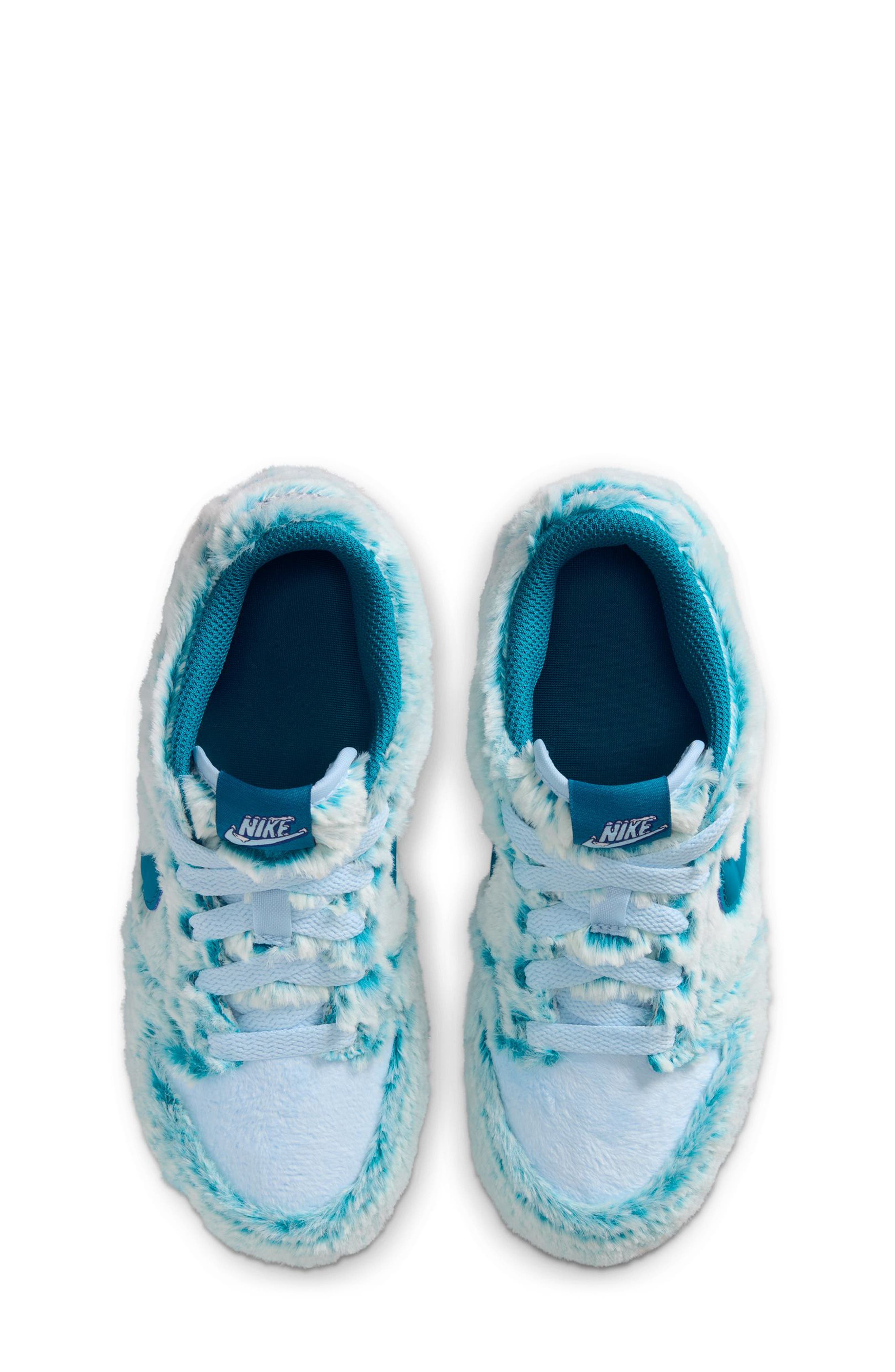 Nike Kids
 Dunk Low 
Abominable Snowman
 Sneaker, Alternate, color, 441 Clstbl/Grabys