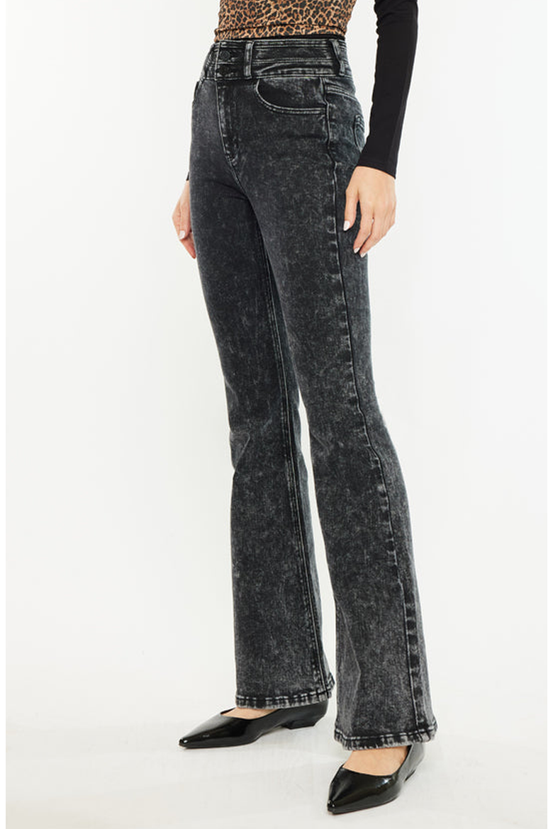 Amirah Ultra High Rise Flare Jeans, Alternate, color, Black