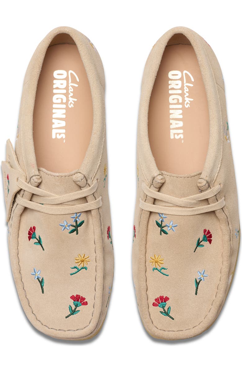 Clarks<sup>®</sup> Originals Wallabee Chukka Boot, Alternate, color, Taupe Embossed Suede