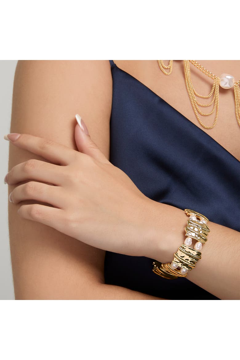 Pearls Stretch Bracelet, Alternate, color, Gold
