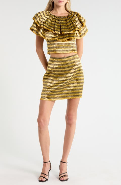 Clover Ruffle Crop Top
