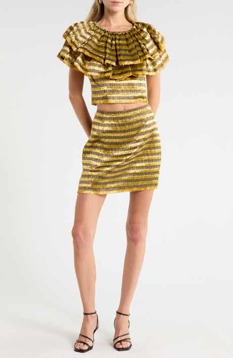 Clover Ruffle Crop Top