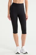 Year of Ours Ribbed High Waist Capri Leggings