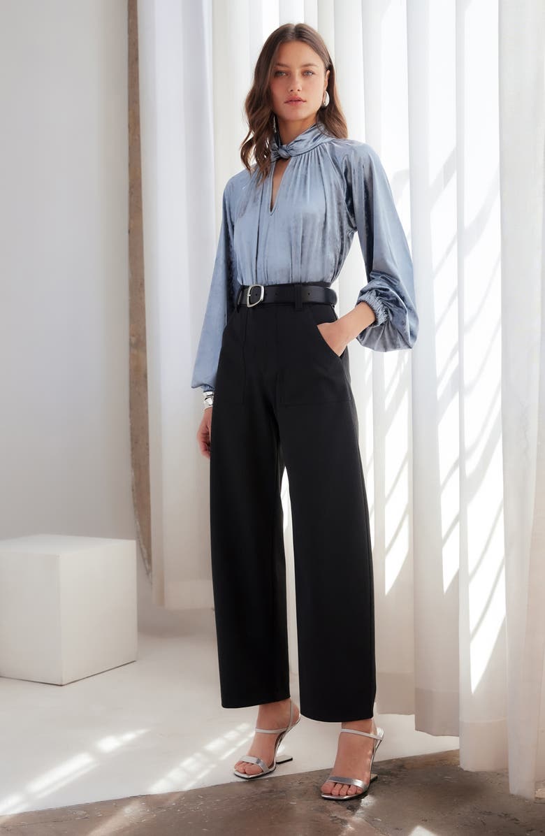 FIFTEEN TWENTY Alana Knot Detail Crushed Velvet Top, Alternate, color, Ice Blue