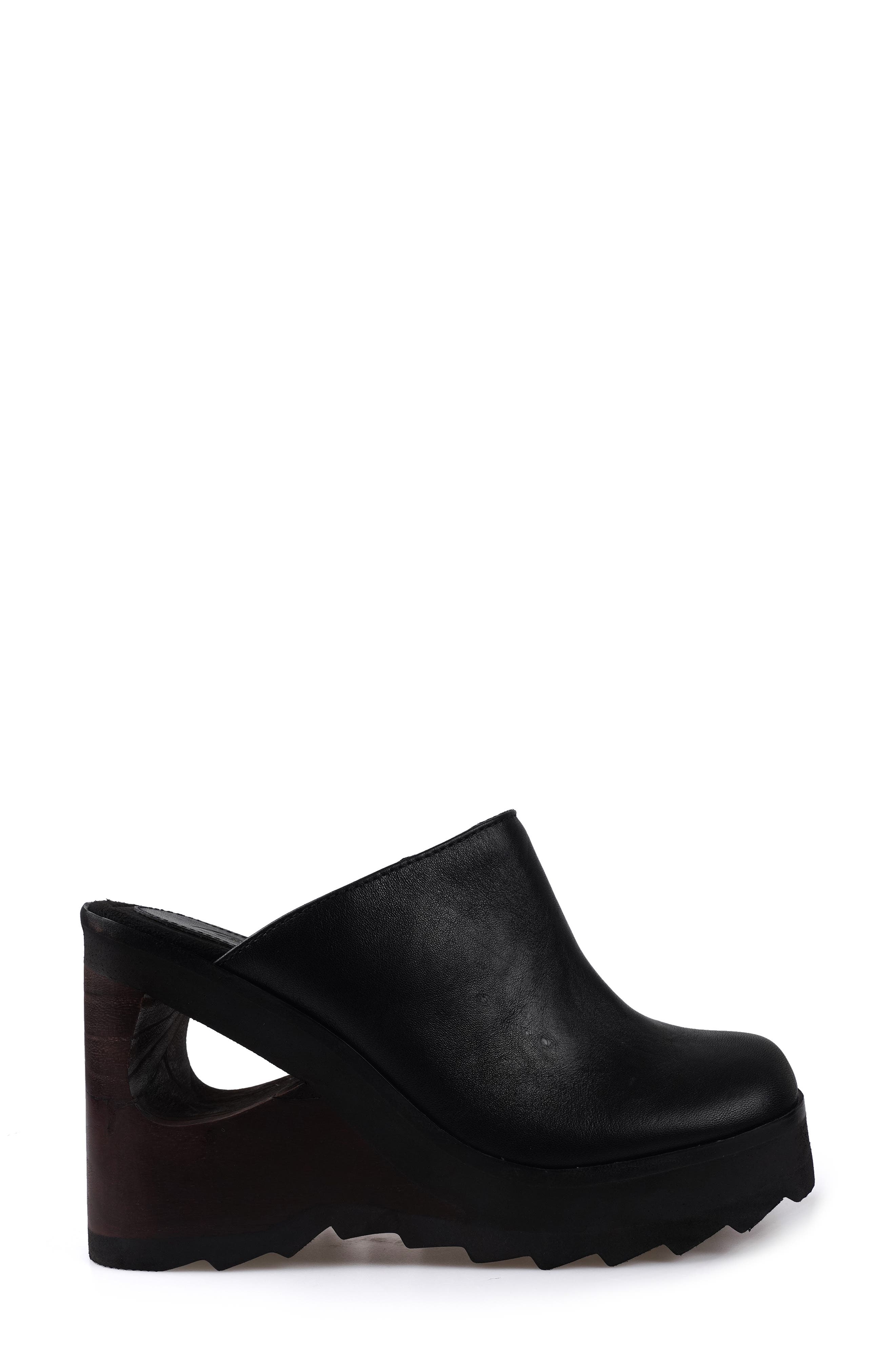 Candie's Nichola Platform Wedge Clog, Alternate, color, Black