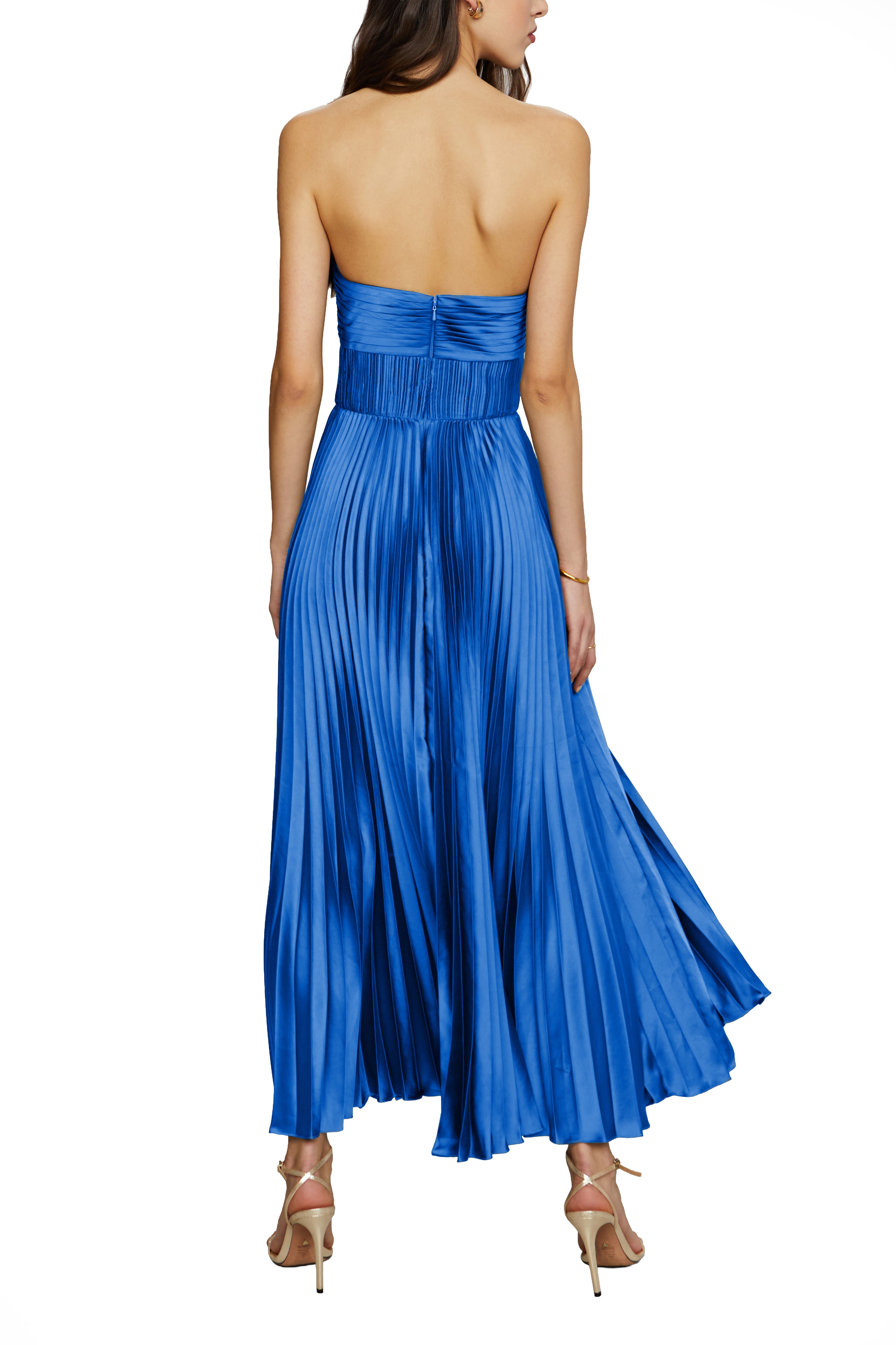 Belle dress - image 2