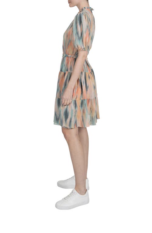 Julia Jordan Abstract Print Crinkle Chiffon Shift Dress In Beige Multi